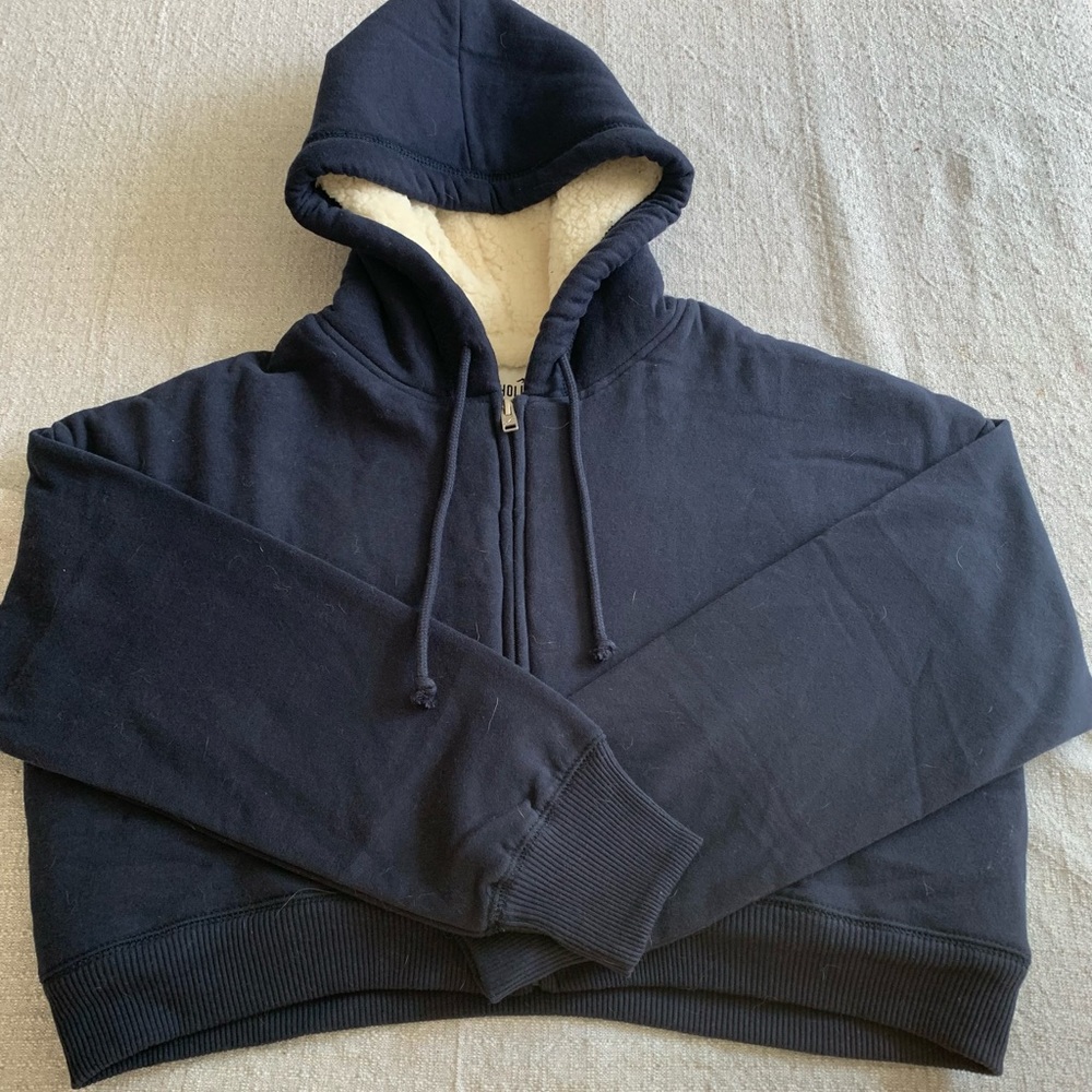 Hollister, size XS, dark blue zip up hoodie with fuzzy inside
